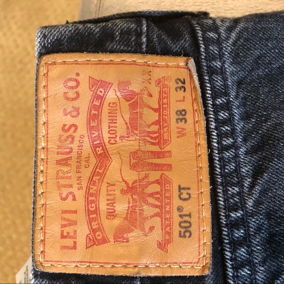 Levi’s 501 Jeans - Picture 3 of 6